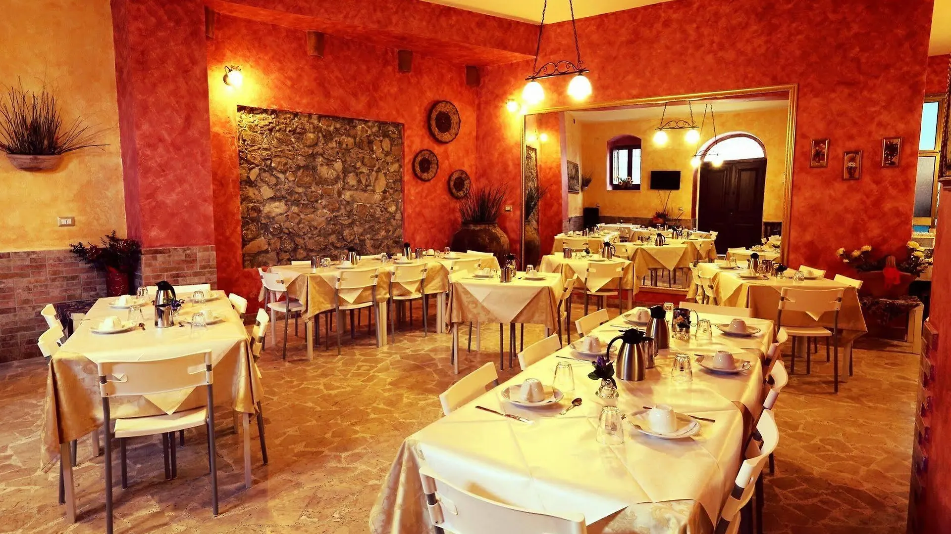 Antica Dimora Marinelli Aparthotel Ficarra